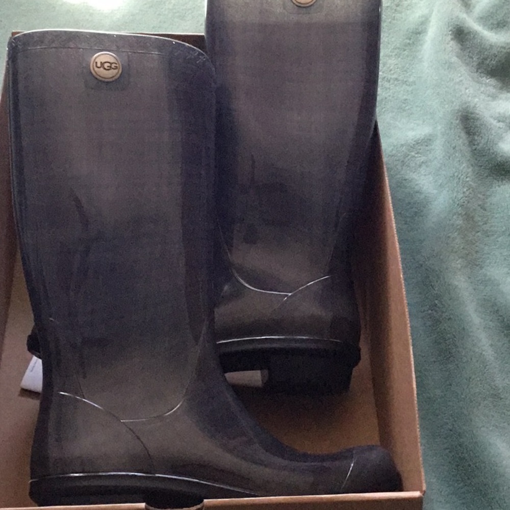 Rain boots